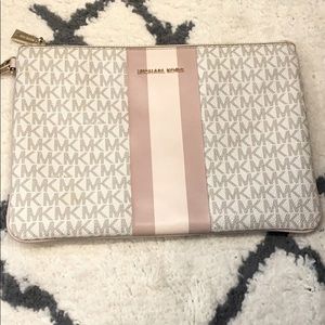 Michael Kors handbag